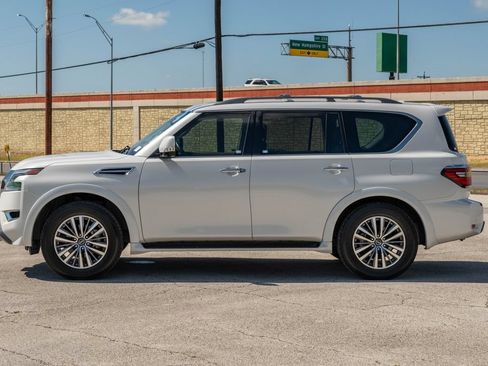 Used 2023 Nissan Armada SL w/ Captain's Chairs Package RWD image 5
