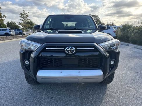 Used 2024 Toyota 4Runner TRD Off-Road Premium image 9