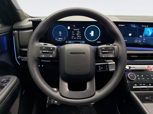 Used 2025 Hyundai Santa Fe Calligraphy image 12