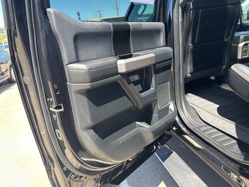 Used 2020 Ford F150 Platinum w/ Equipment Group 701A Luxury AWD/4WD image 31