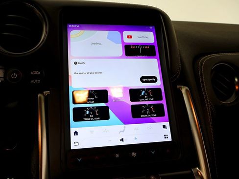 Used 2014 Nissan GT-R Premium image 34