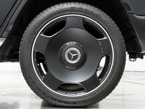Used 2026 Mercedes-Benz G 63 AMG 4MATIC image 11