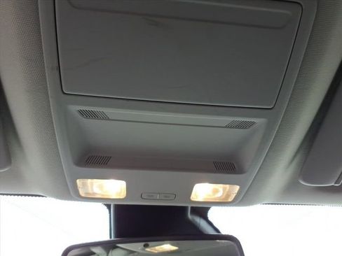 Certified 2021 Ford Ranger Lariat w/ Tremor Off-Road Package image 28