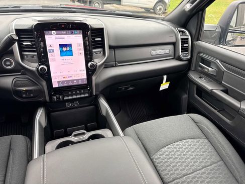 New 2026 RAM 2500 Big Horn image 16