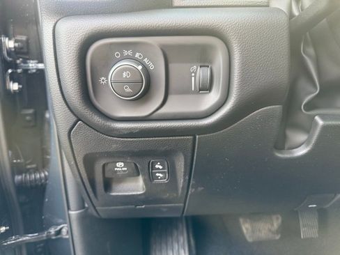 New 2026 RAM 1500 Big Horn AWD/4WD image 15