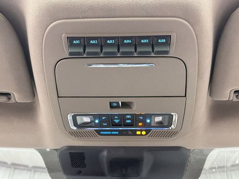 Used 2026 Ford F450 Platinum w/ Platinum Plus Package image 48