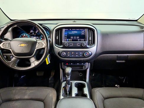 Used 2022 Chevrolet Colorado LT w/ LT Convenience Package AWD/4WD image 22