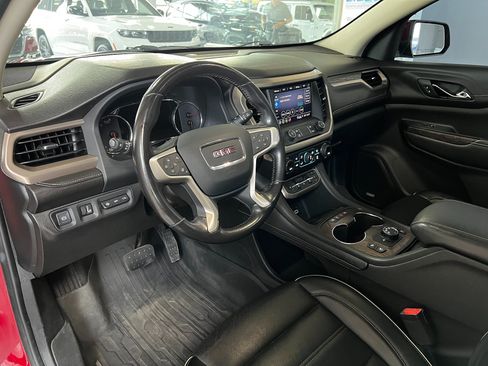 Used 2021 GMC Acadia Denali w/ GMC Pro Grade Package AWD/4WD image 9