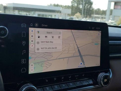 Used 2024 GMC Canyon AT4 image 23