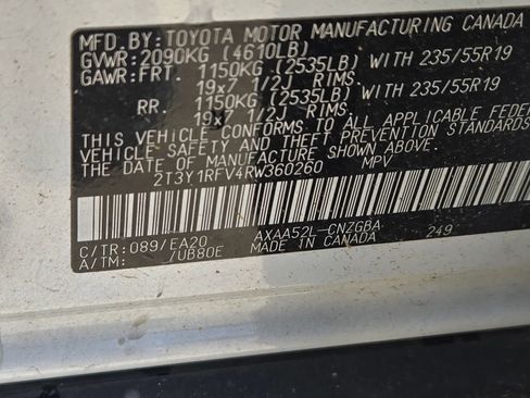 Used 2024 Toyota RAV4 Limited FWD image 12