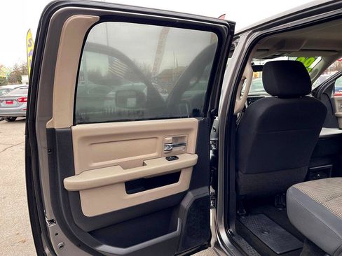 Used 2009 Dodge Ram 1500 Truck SLT image 8