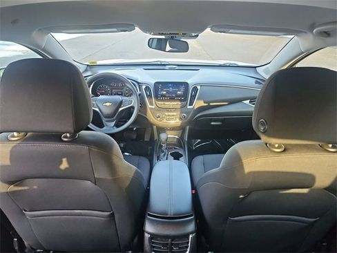 Used 2022 Chevrolet Malibu LT image 20