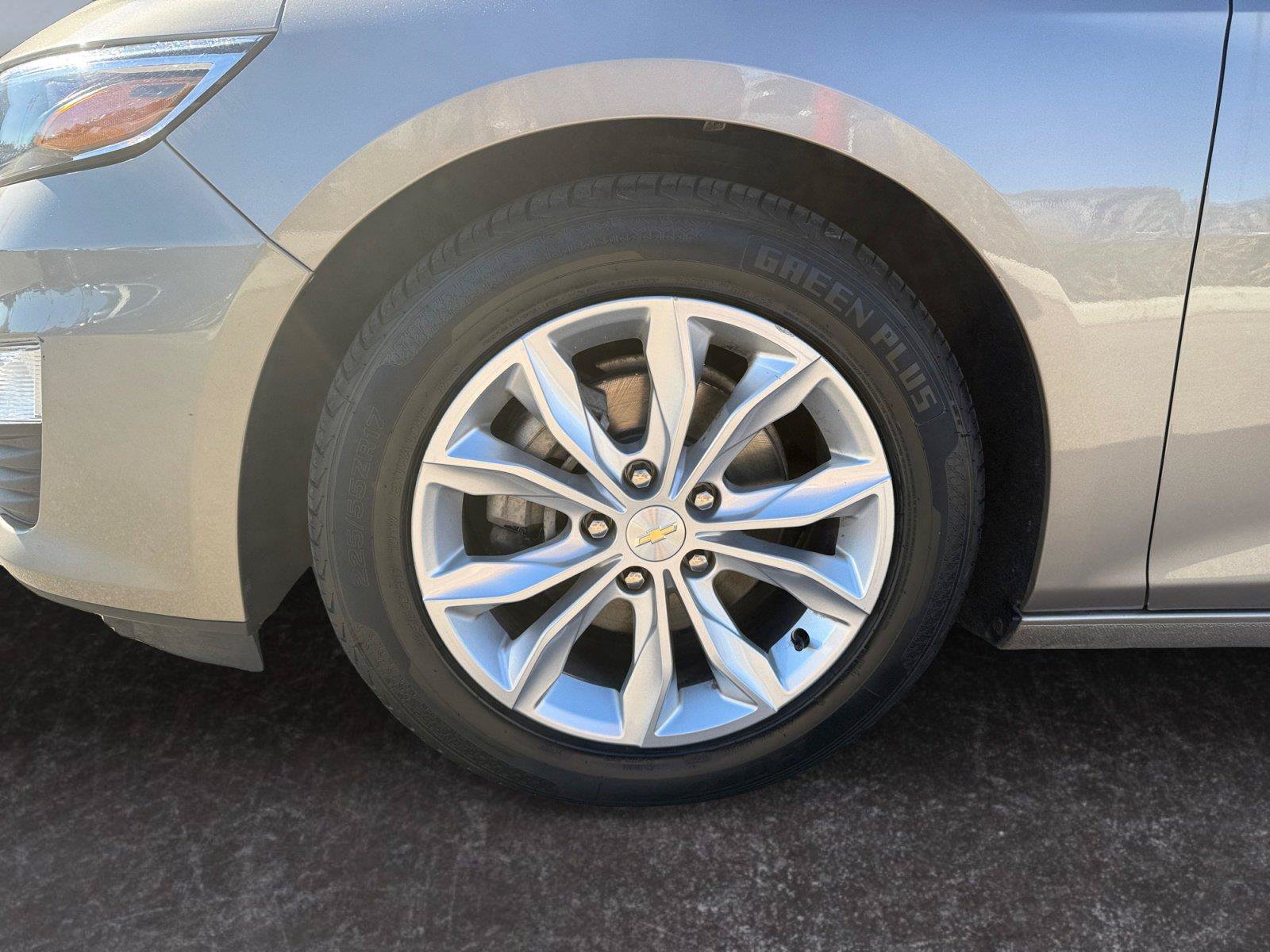 Used 2023 Chevrolet Malibu LT FWD image 26