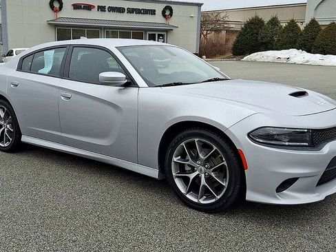 Used 2022 Dodge Charger GT image 2