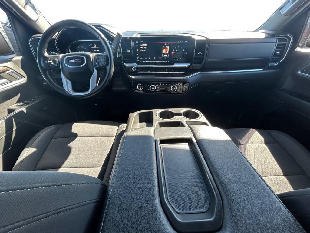 Used 2023 GMC Sierra 1500 Elevation w/ LPO, Elevation Black Package AWD/4WD image 12