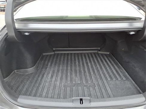 Used 2023 Toyota Crown Limited image 16