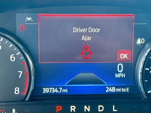 Used 2022 Ford Explorer XLT w/ Class IV Trailer Tow Package image 14