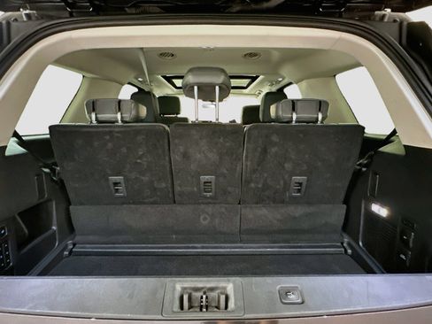 Used 2025 Ford Expedition Active AWD/4WD image 32