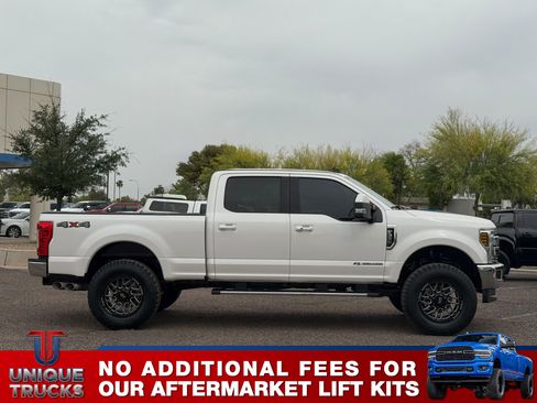 Used 2019 Ford F350 Lariat w/ Lariat Ultimate Package image 4
