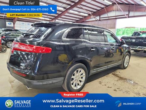 Used 2014 Lincoln MKT AWD image 4