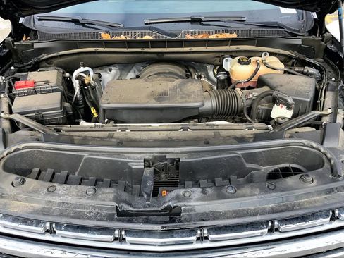 Used 2022 Chevrolet Tahoe Premier image 32