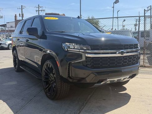 Used 2022 Chevrolet Tahoe 4WD w/ Remote Keyless Entry Package image 3