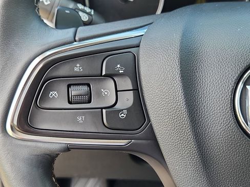 Used 2023 Buick Envision Essence w/ Sport Touring Package AWD/4WD image 19