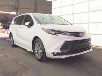 Used 2024 Toyota Sienna XLE