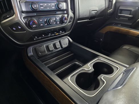 Used 2018 Chevrolet Silverado 3500 LTZ w/ Duramax Plus Package image 27