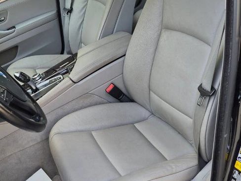 Used 2011 BMW 535i xDrive Sedan AWD/4WD image 36