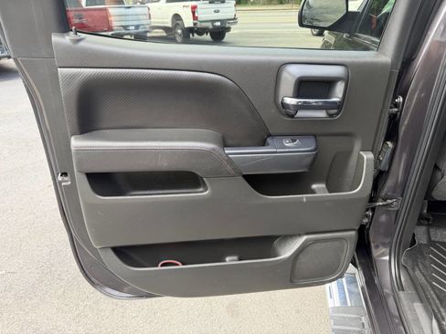 Used 2016 GMC Sierra 1500 SLT w/ All-Terrain Package AWD/4WD image 12
