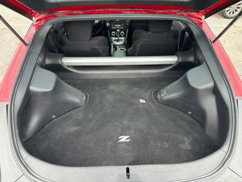 Used 2013 Nissan 370Z Coupe RWD image 22