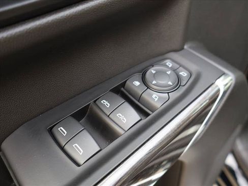 Used 2019 Chevrolet Silverado 1500 LTZ w/ LTZ Plus Package AWD/4WD image 11