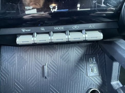 Used 2024 Toyota Tacoma SR5 image 27