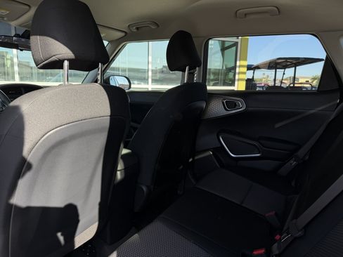 Used 2024 Kia Soul LX w/ Option Group 015 FWD image 29