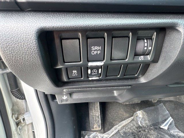 Used 2021 Subaru Forester AWD/4WD image 17