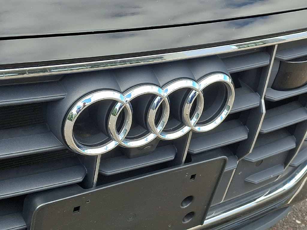 Used 2023 Audi Q8 Premium Plus w/ Premium Plus Package AWD/4WD image 9