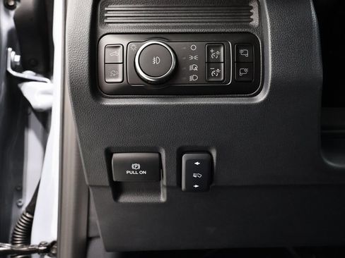 New 2026 Ford F350 Lariat w/ Black Appearance Package image 21