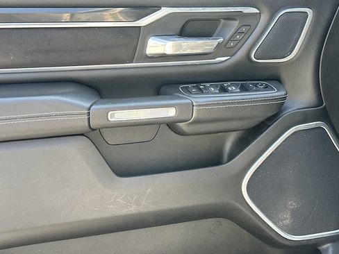 Used 2021 RAM 1500 Laramie w/ Sport Appearance Package AWD/4WD image 10