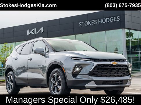 Used 2024 Chevrolet Blazer LT w/ Convenience Package FWD image 1