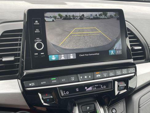 Used 2025 Honda Odyssey Sport-L image 26