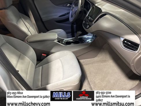 Used 2020 Chevrolet Malibu LS w/ Driver Confidence Package II image 19
