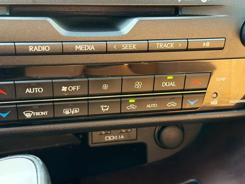 Used 2021 Lexus RX 350 FWD w/ Premium Package image 16