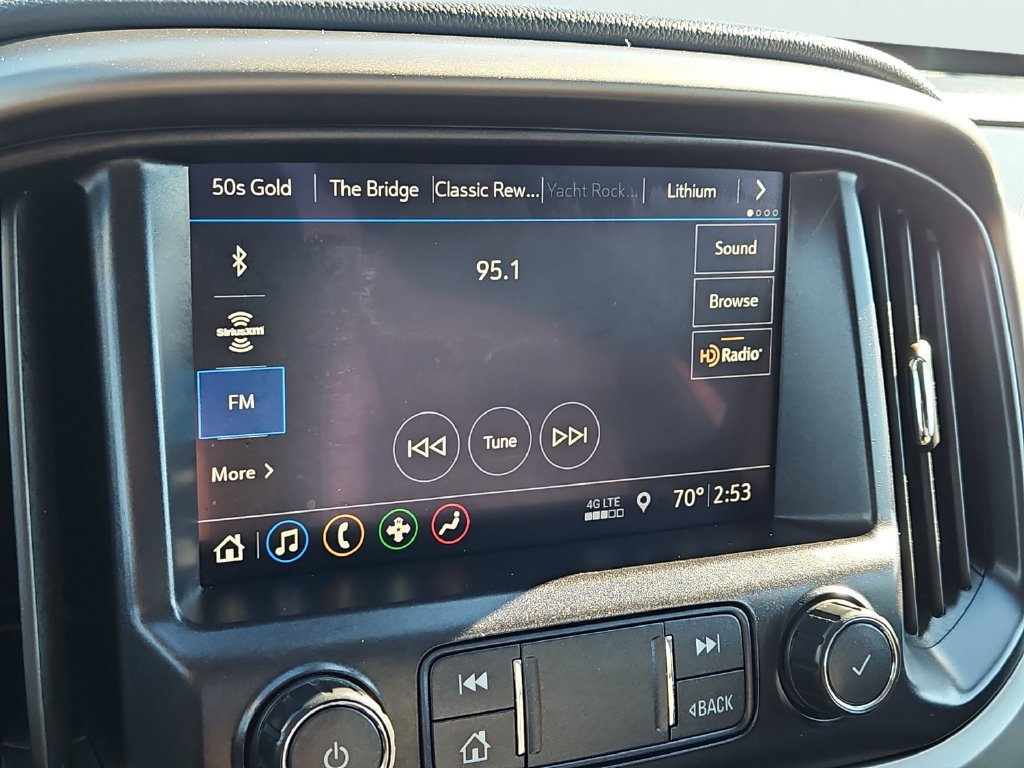 Used 2021 Chevrolet Colorado Z71 w/ Safety Package AWD/4WD image 27