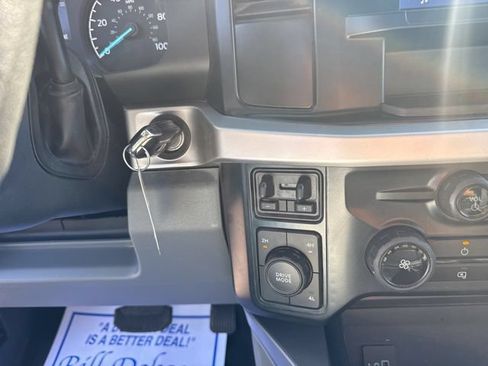 Used 2024 Ford F350 XLT AWD/4WD image 27