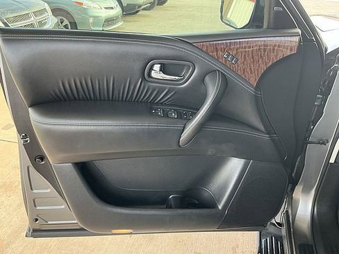 Used 2020 Nissan Armada SL w/ Premium Package image 16