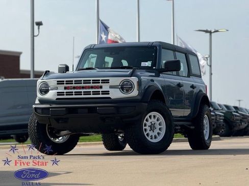 New 2025 Ford Bronco 4-Door AWD/4WD image 1