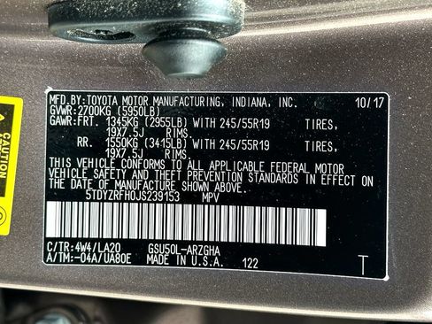 Used 2018 Toyota Highlander Limited FWD image 30