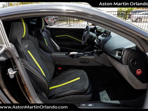 Used 2023 Aston Martin V8 Vantage Coupe RWD image 54