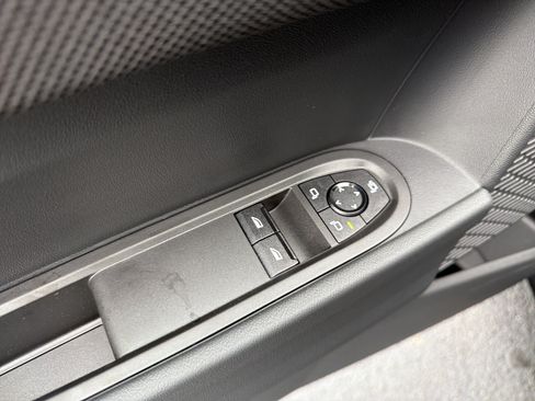 Used 2026 MINI Cooper S FWD image 26